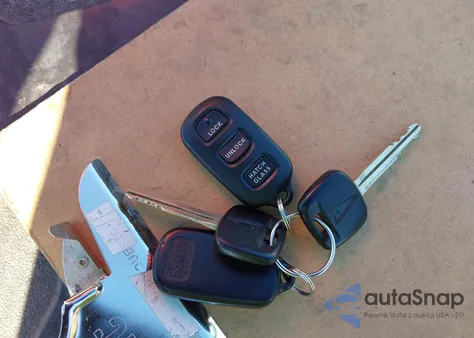 2008 Pontiac Vibe from USA, damaged, VIN 5Y2SL65898Z404312